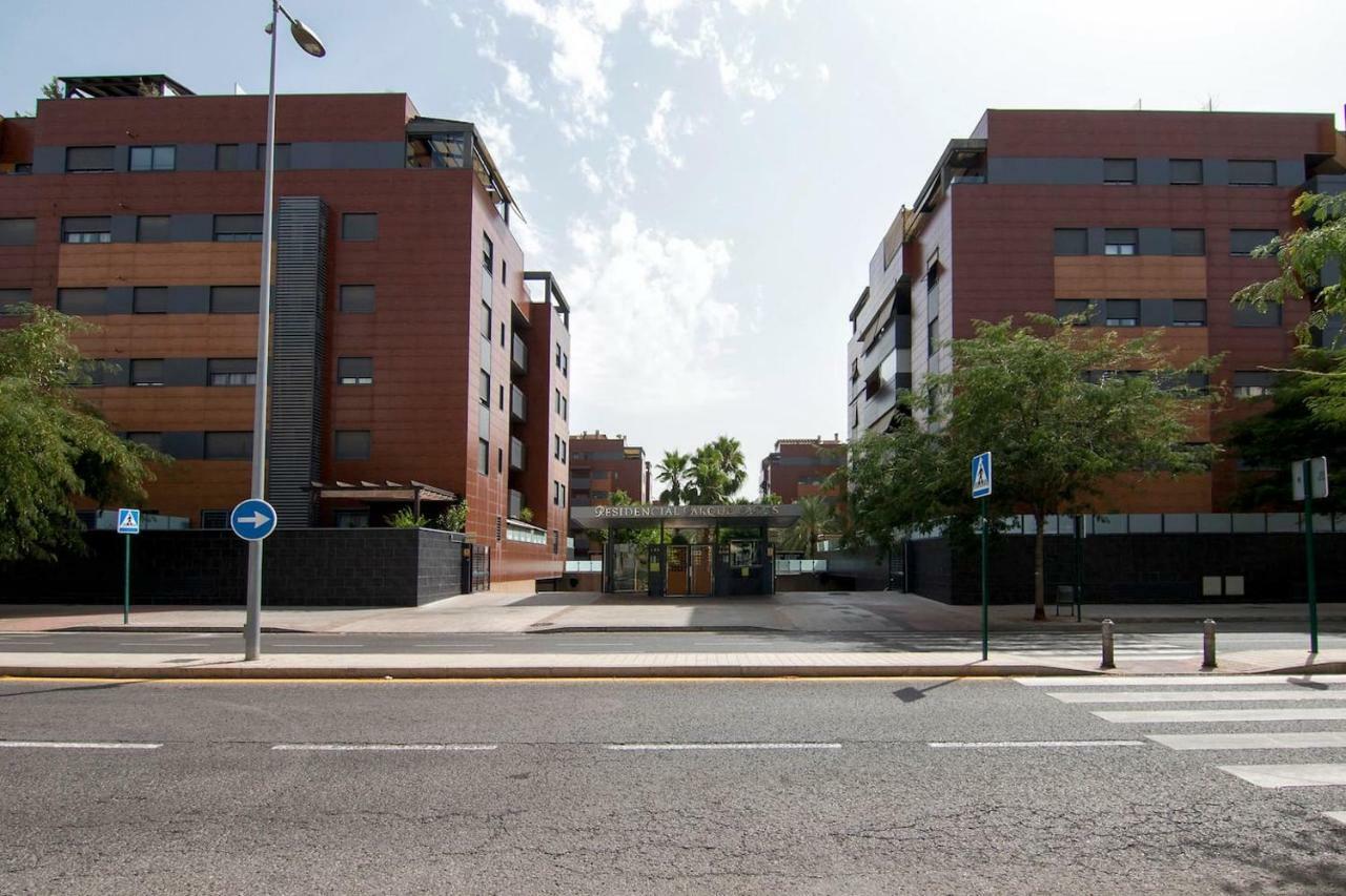 Apartamento Forum-Ciencias Con Piscina, Gym & Parking Granada Buitenkant foto