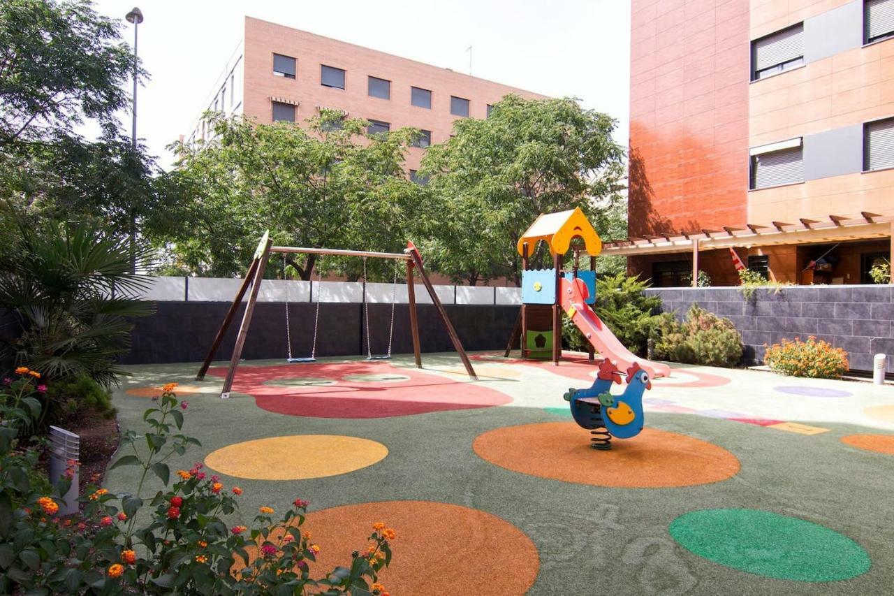 Apartamento Forum-Ciencias Con Piscina, Gym & Parking Granada Buitenkant foto